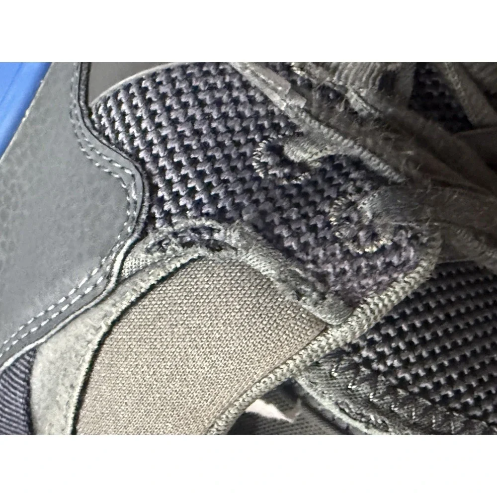 Adidas Men's Size 11 Gray Street‎ Check Basketball Sneakers EE9668 GUC